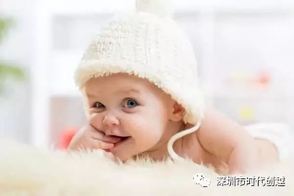 新生兒眼底篩查必須做嗎？